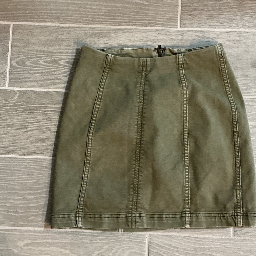Free People Olive Green Women's Skirt Sz 8